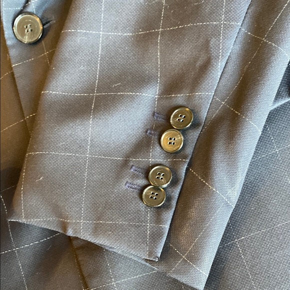 Hugo boss - Men's Navy Checkered Suit - 40R - Picture 4 of 16